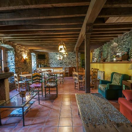 Hotel Rural El Urogallo Murias de Paredes Esterno foto