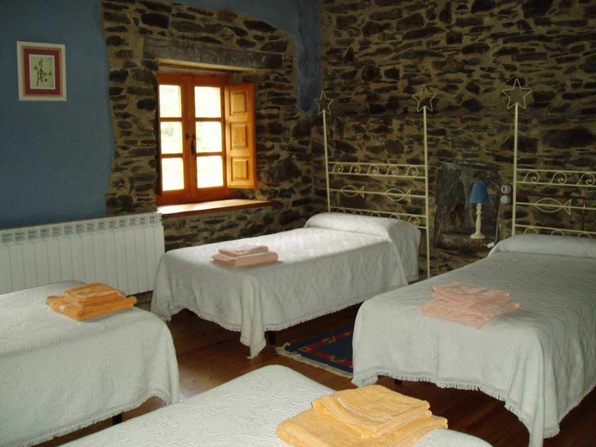 Hotel Rural El Urogallo Murias de Paredes Camera foto